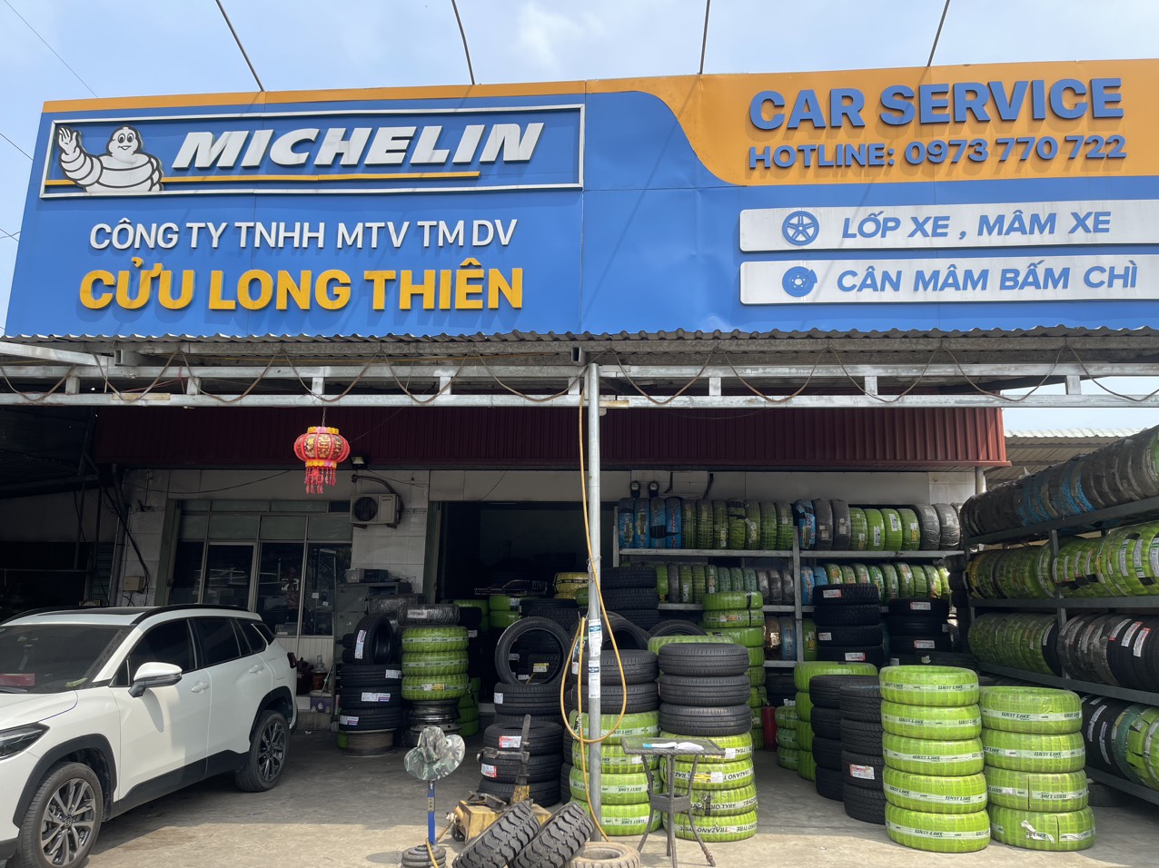 TRUNG TÂM PHÂN PHỐI - THAY MỚI LỐP XE Ô TÔ CASUMINA CHÍNH HÃNG TẠI BÌNH DƯƠNG